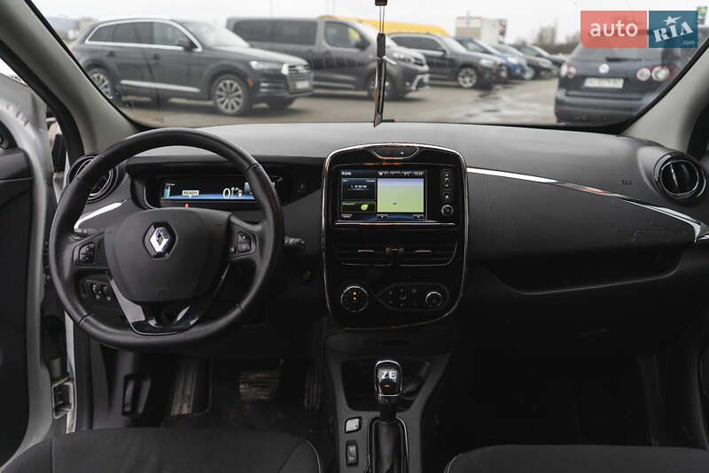 Хетчбек Renault Zoe 2017 в Ужгороді
