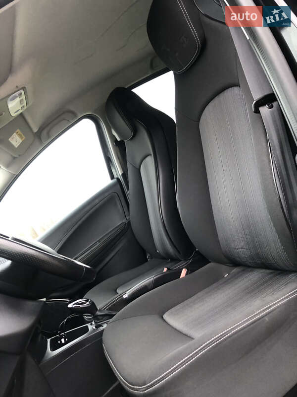 Хэтчбек Renault Zoe 2017 в Ровно