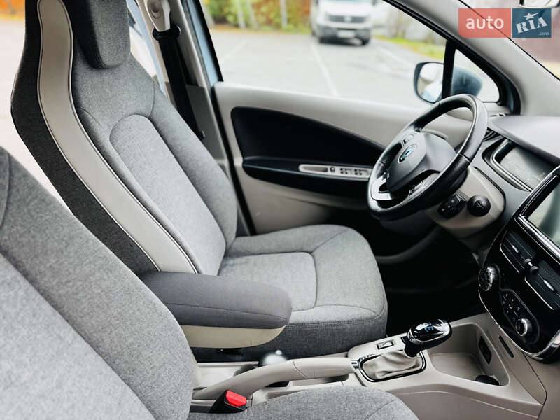 Хэтчбек Renault Zoe 2014 в Здолбунове