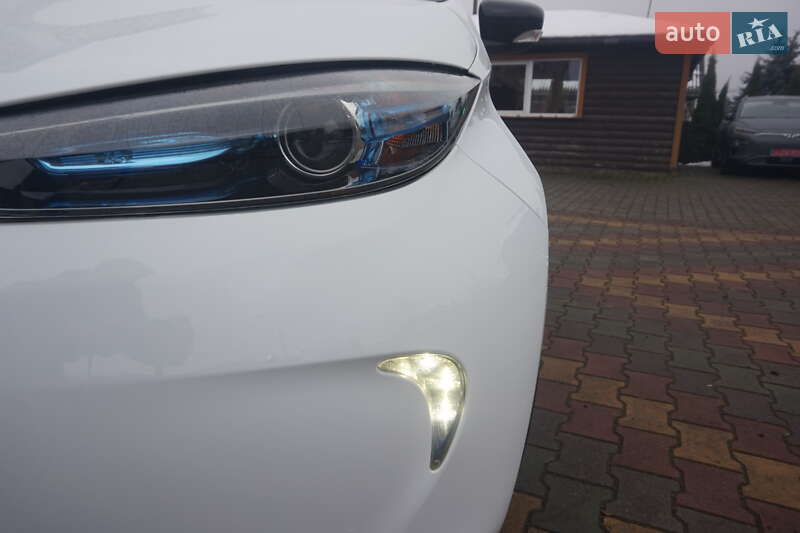 Хэтчбек Renault Zoe 2018 в Самборе