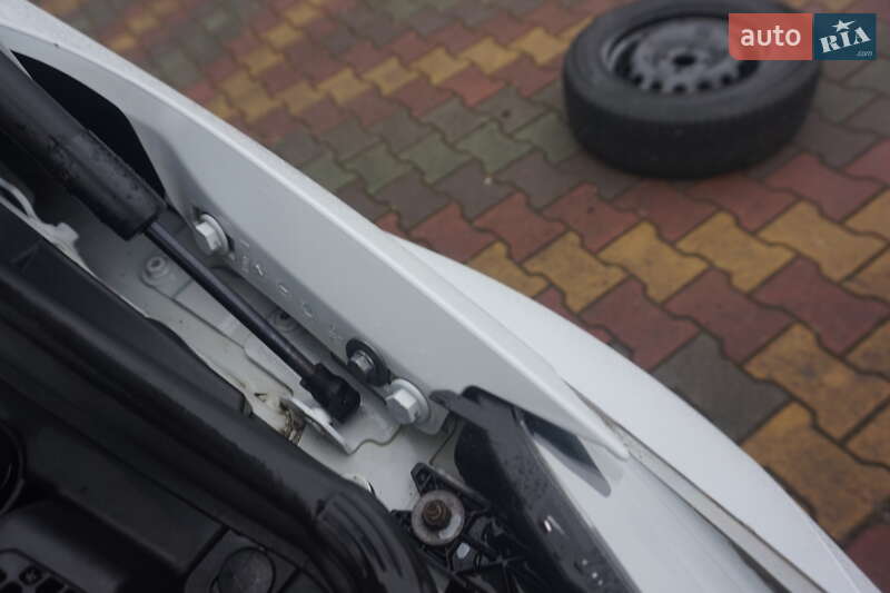 Хэтчбек Renault Zoe 2018 в Самборе