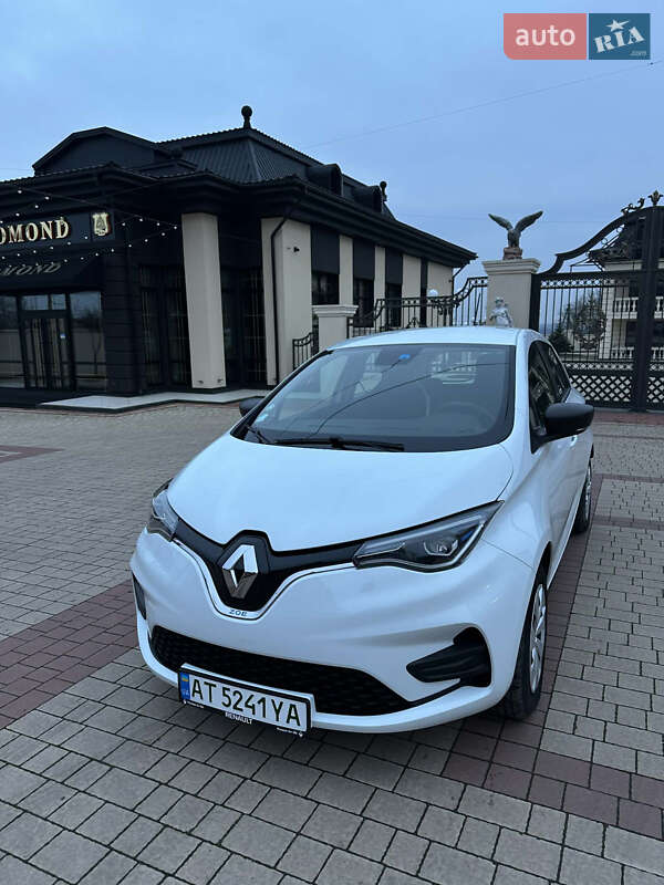 Хетчбек Renault Zoe 2022 в Снятині