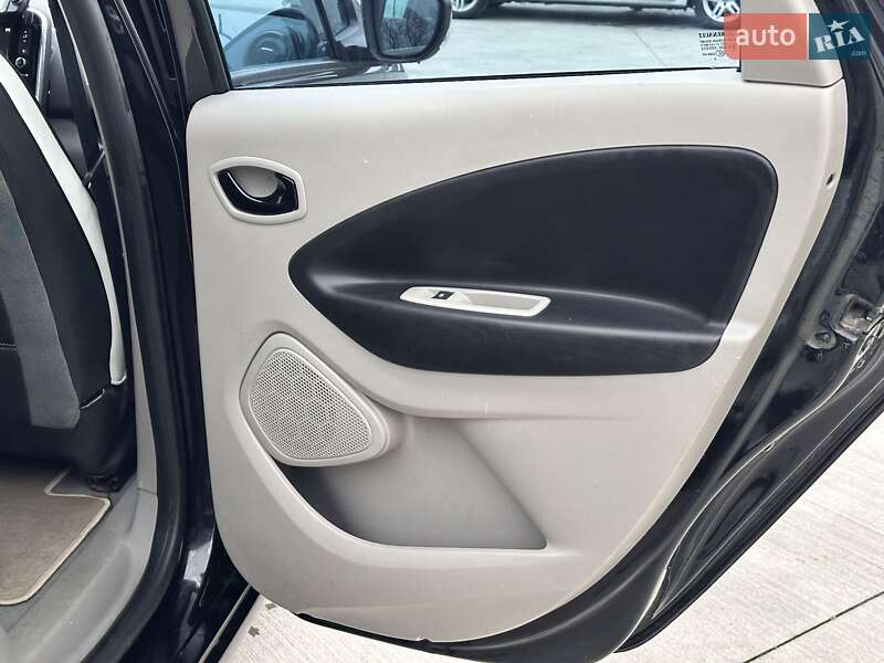 Хэтчбек Renault Zoe 2015 в Луцке