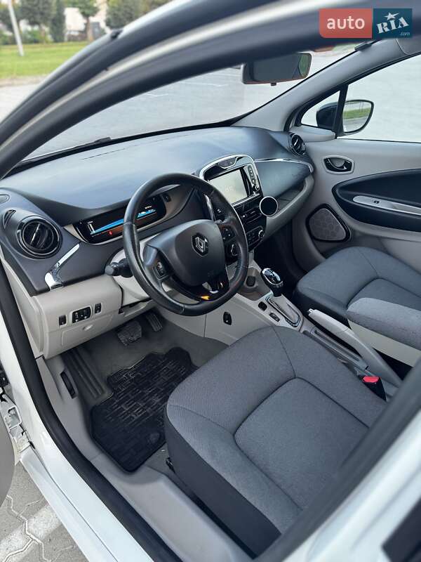 Хетчбек Renault Zoe 2015 в Новому Розділі