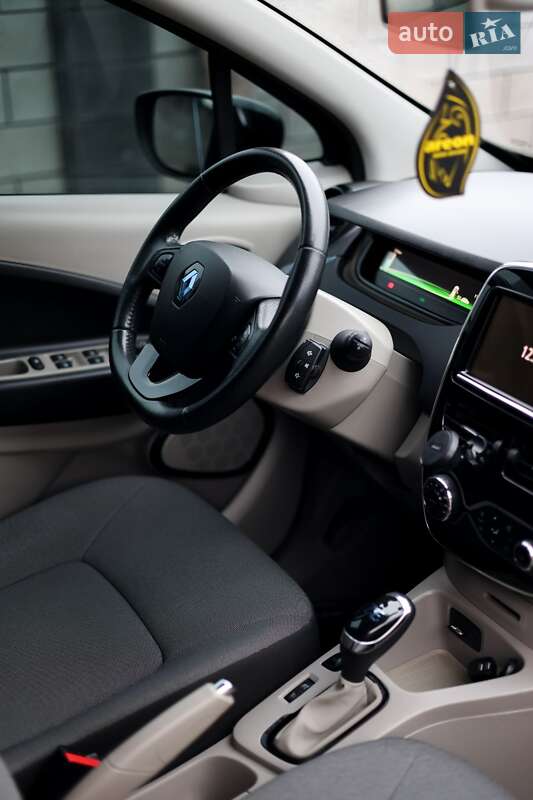 Хэтчбек Renault Zoe 2013 в Ровно