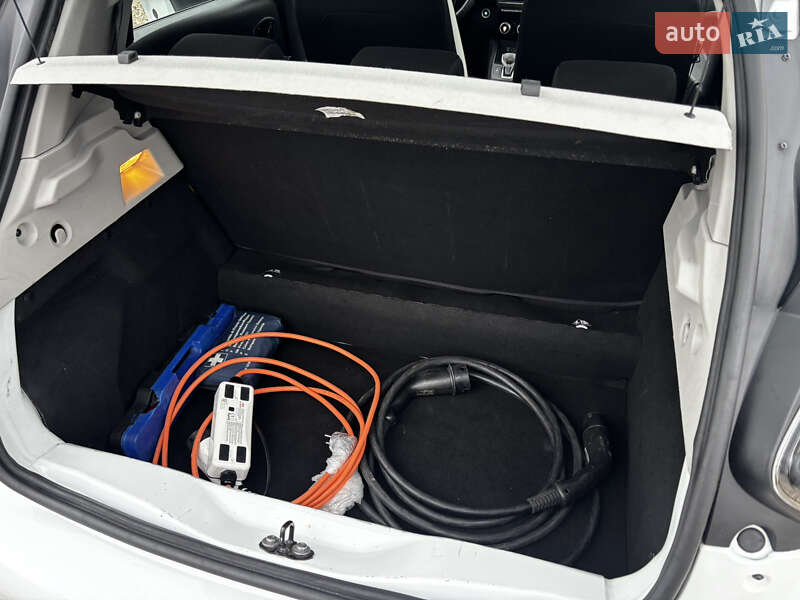 Хетчбек Renault Zoe 2019 в Львові фото 38 Хетчбек Renault Zoe 2019 в Львові