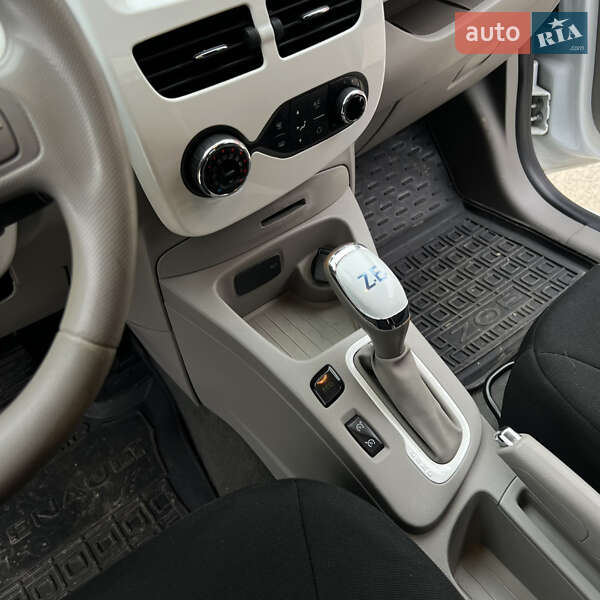 Хетчбек Renault Zoe 2019 в Ужгороді фото 21 Хетчбек Renault Zoe 2019 в Ужгороді