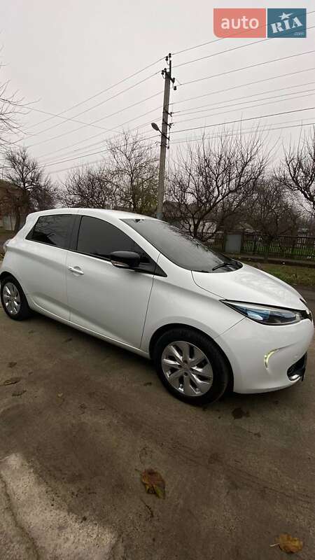 Хэтчбек Renault Zoe 2018 в Запорожье фото Хэтчбек Renault Zoe 2018 в Запорожье