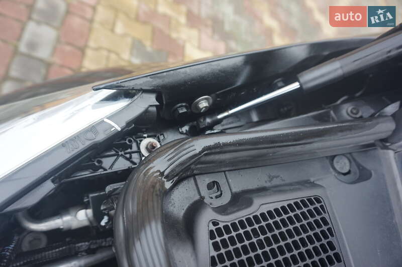 Хетчбек Renault Zoe 2015 в Самборі