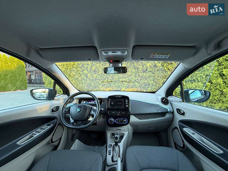 Хетчбек Renault Zoe 2014 в Стрию фото 5 Хетчбек Renault Zoe 2014 в Стрию
