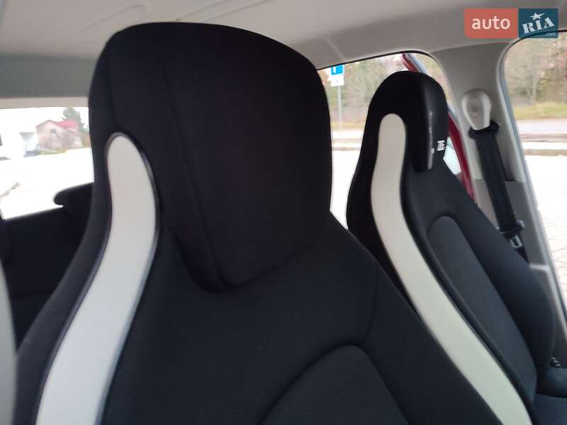 Хетчбек Renault Zoe 2017 в Львові фото 41 Хетчбек Renault Zoe 2017 в Львові