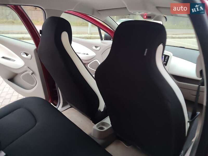 Хетчбек Renault Zoe 2017 в Львові фото 51 Хетчбек Renault Zoe 2017 в Львові