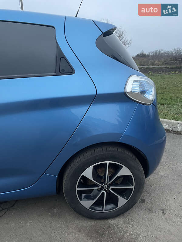 Хэтчбек Renault Zoe 2017 в Новоукраинке фото 12 Хэтчбек Renault Zoe 2017 в Новоукраинке