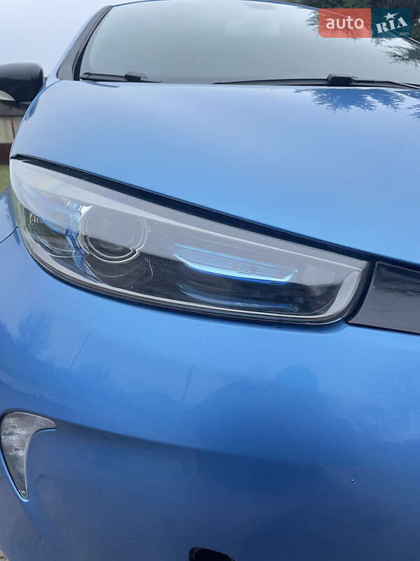 Хэтчбек Renault Zoe 2017 в Новоукраинке фото 17 Хэтчбек Renault Zoe 2017 в Новоукраинке