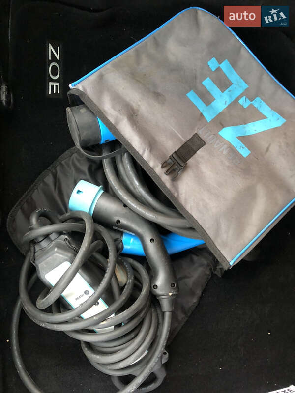 Хэтчбек Renault Zoe 2017 в Ровно фото 38 Хэтчбек Renault Zoe 2017 в Ровно