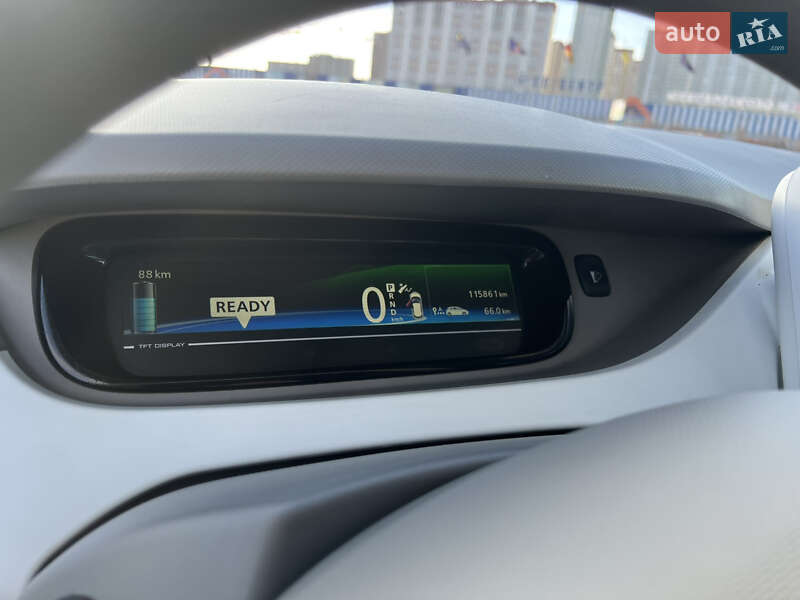 Хэтчбек Renault Zoe 2014 в Киеве фото 50 Хэтчбек Renault Zoe 2014 в Киеве