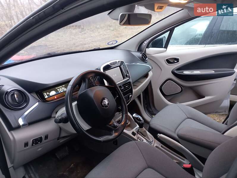 Хэтчбек Renault Zoe 2015 в Кременце фото 13 Хэтчбек Renault Zoe 2015 в Кременце