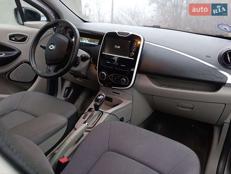 Хэтчбек Renault Zoe 2015 в Кременце фото 15 Хэтчбек Renault Zoe 2015 в Кременце