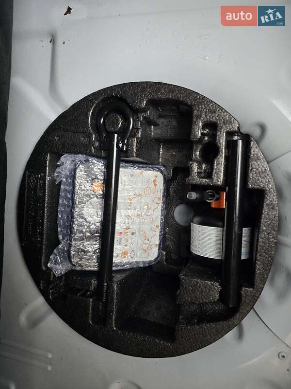 Хэтчбек Renault Zoe 2017 в Тернополе