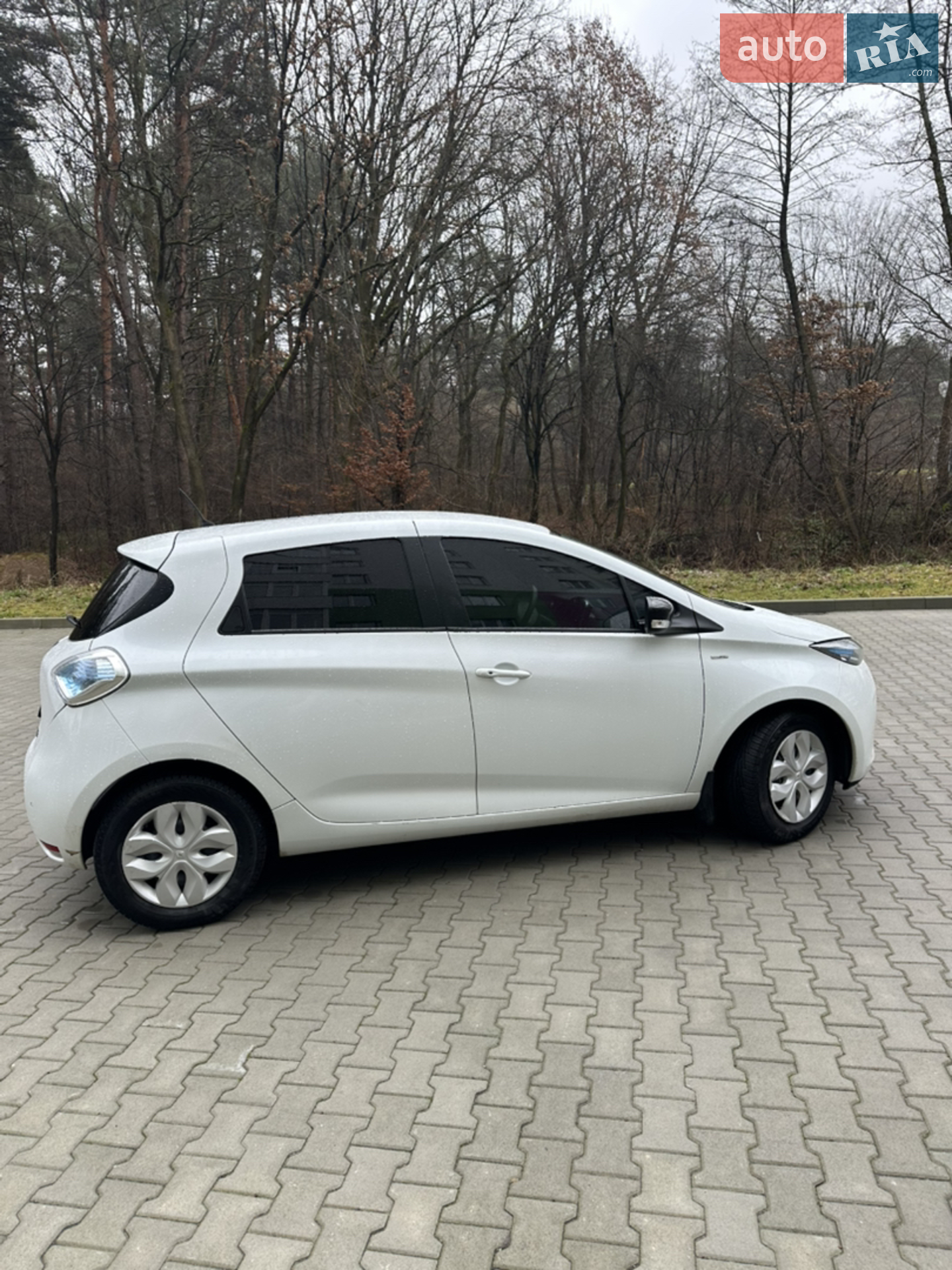 2017 Renault ZOE - мініатюра 11