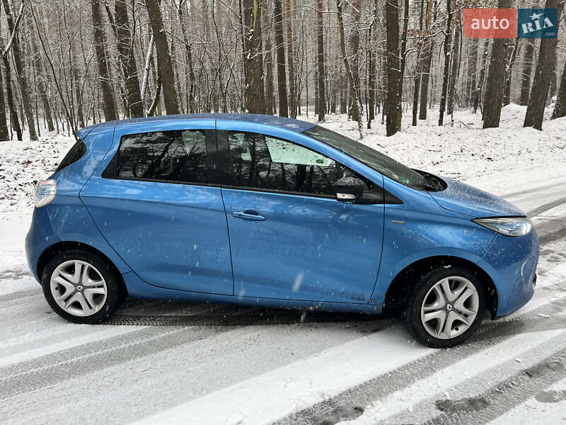 Хетчбек Renault Zoe 2018 в Києві
