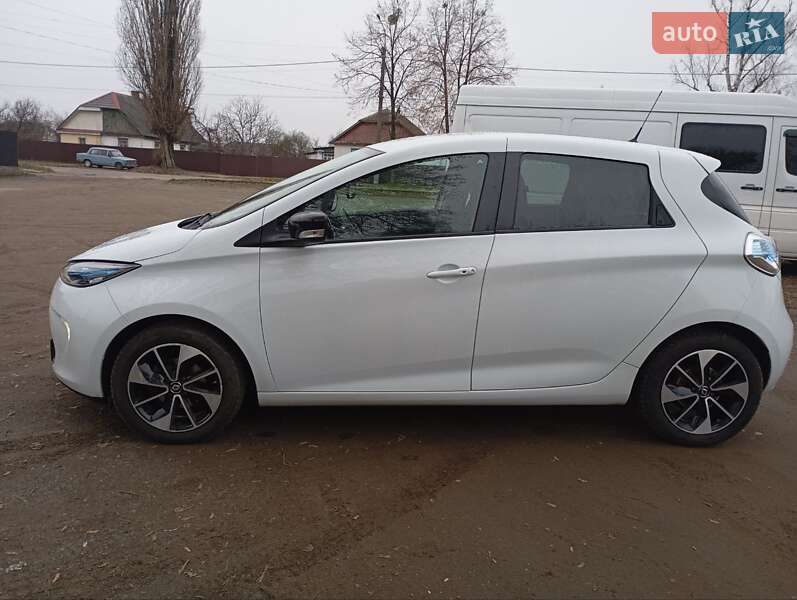 Хэтчбек Renault Zoe 2017 в Малине фото 4 Хэтчбек Renault Zoe 2017 в Малине