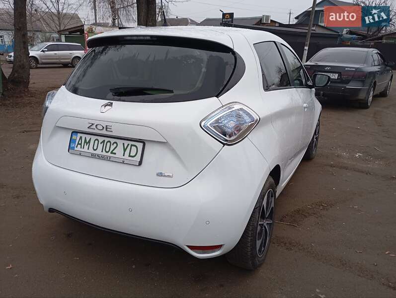 Хэтчбек Renault Zoe 2017 в Малине фото 6 Хэтчбек Renault Zoe 2017 в Малине