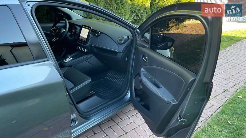 Хэтчбек Renault Zoe 2023 в Киеве фото 8 Хэтчбек Renault Zoe 2023 в Киеве