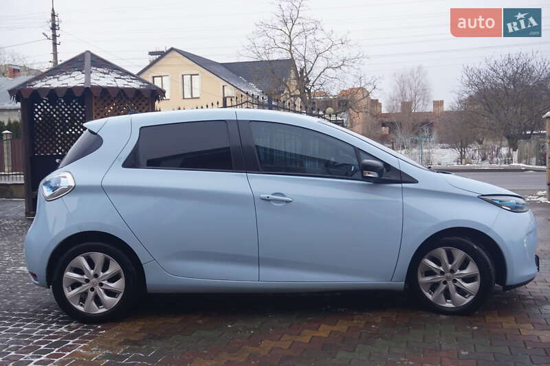 Хэтчбек Renault Zoe 2015 в Самборе фото 7 Хэтчбек Renault Zoe 2015 в Самборе