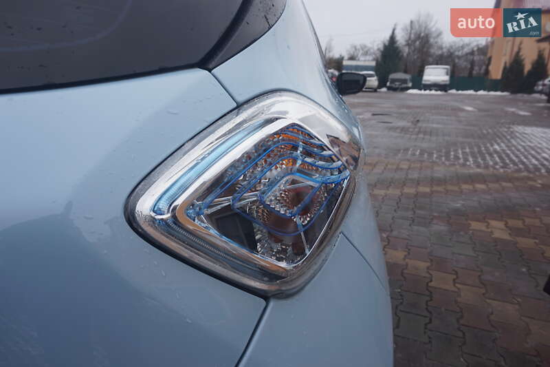 Хэтчбек Renault Zoe 2015 в Самборе фото 25 Хэтчбек Renault Zoe 2015 в Самборе