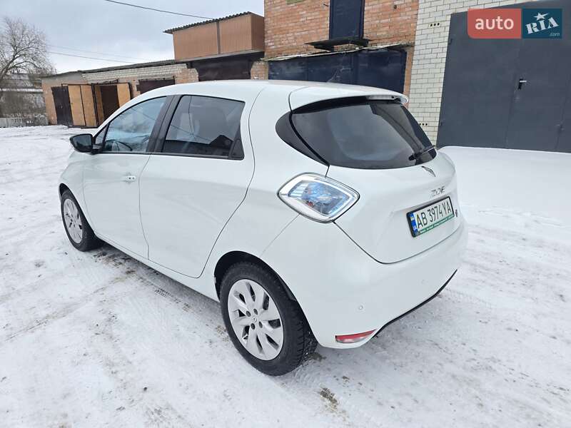 Хетчбек Renault Zoe 2016 в Вінниці