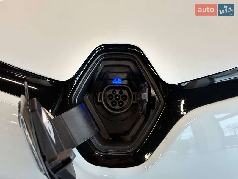 Хетчбек Renault Zoe 2017 в Львові