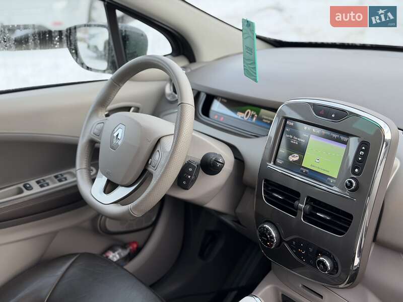 Хэтчбек Renault Zoe 2018 в Луцке фото 15 Хэтчбек Renault Zoe 2018 в Луцке