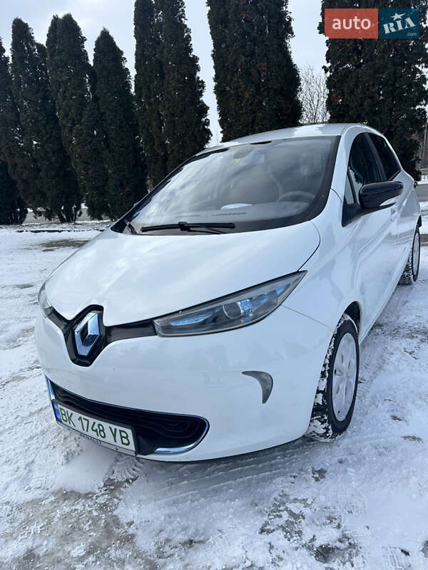 Хэтчбек Renault Zoe 2013 в Дубно