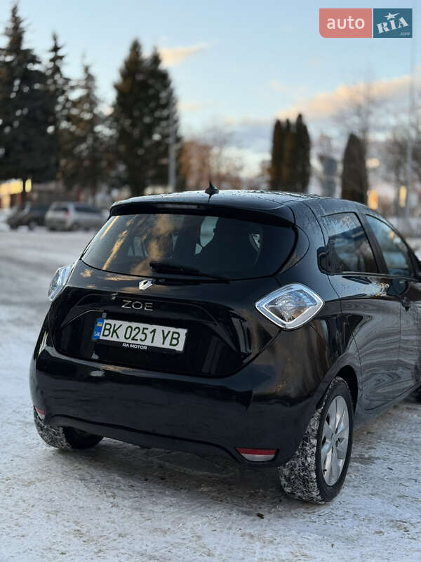 Хетчбек Renault Zoe 2014 в Дубні