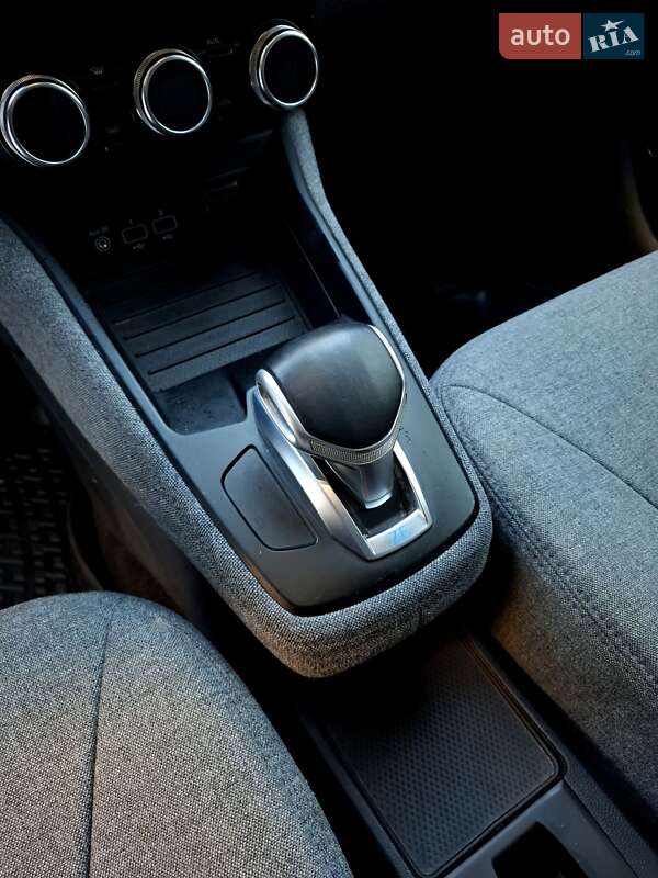 Хетчбек Renault Zoe 2020 в Звягелі