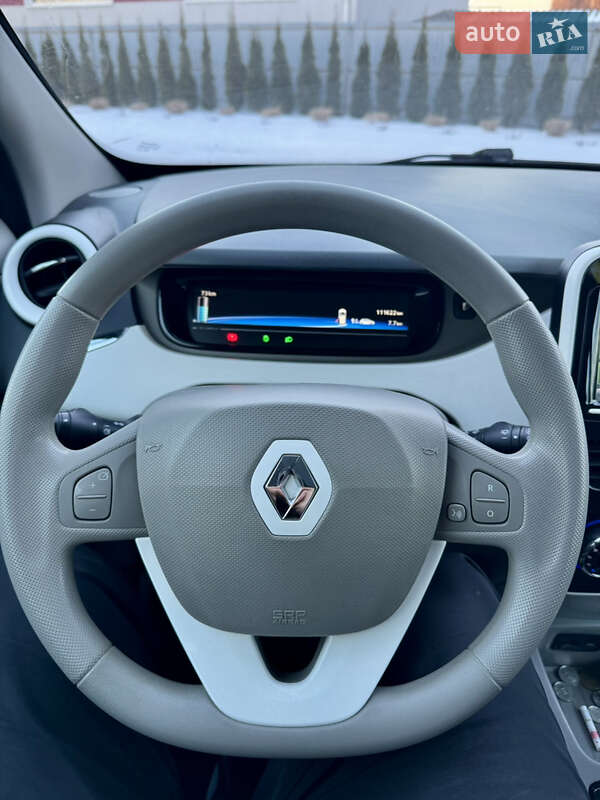 Хэтчбек Renault Zoe 2014 в Луцке