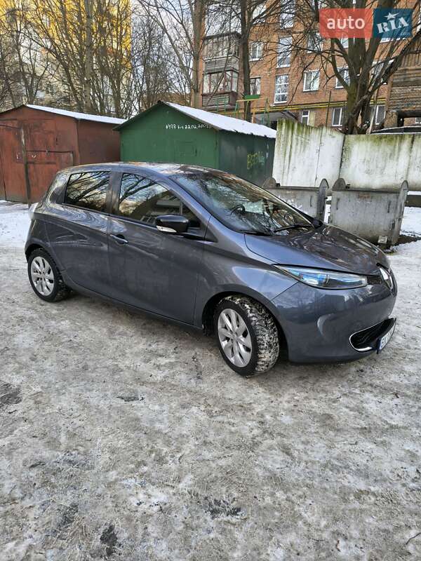 Хэтчбек Renault Zoe 2017 в Хмельницком