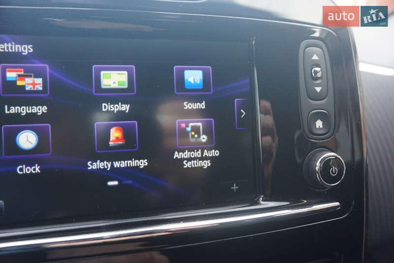 Хэтчбек Renault Zoe 2018 в Самборе фото 35 Хэтчбек Renault Zoe 2018 в Самборе