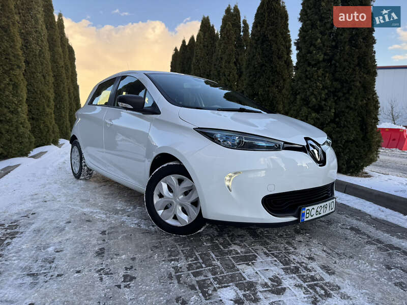 Хэтчбек Renault Zoe 2017 в Городке