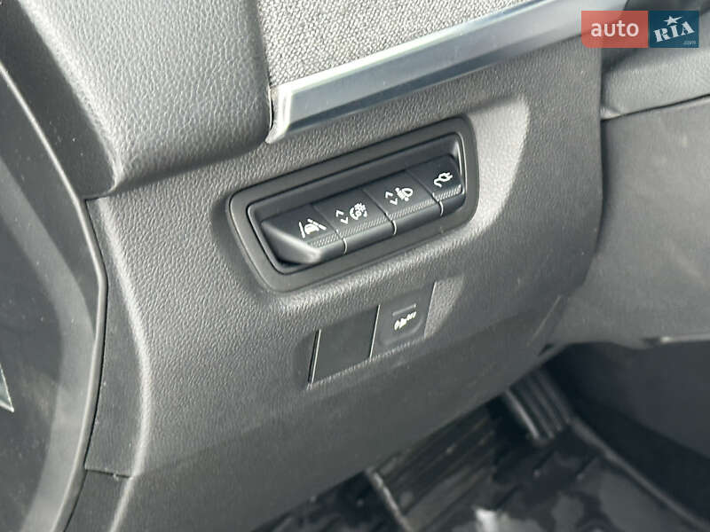 Хэтчбек Renault Zoe 2019 в Львове