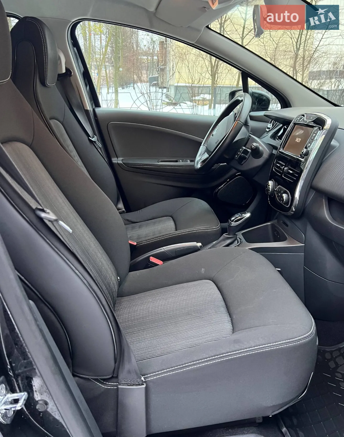 2019 Renault ZOE - мініатюра 18