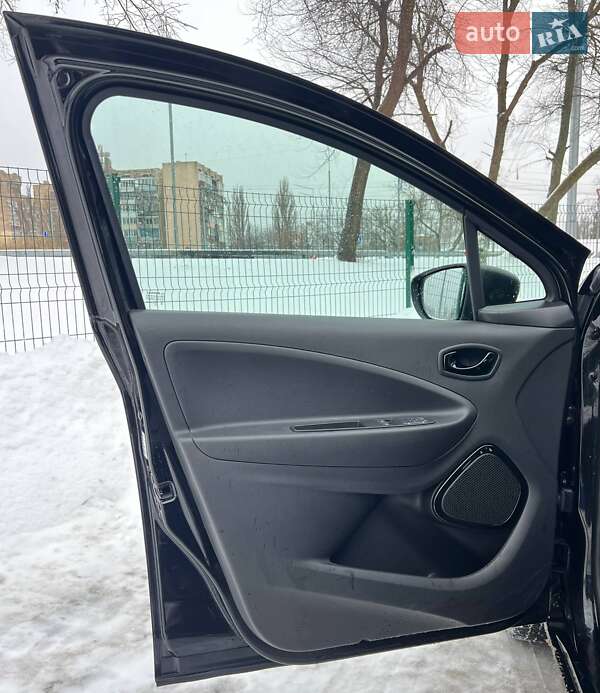 Хэтчбек Renault Zoe 2020 в Киеве