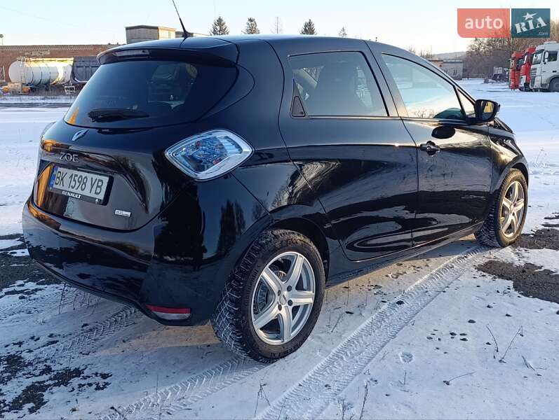 Хэтчбек Renault Zoe 2018 в Дубно