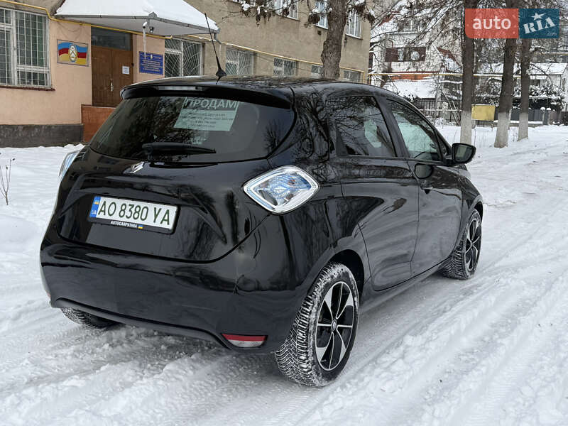 Хэтчбек Renault Zoe 2017 в Ужгороде