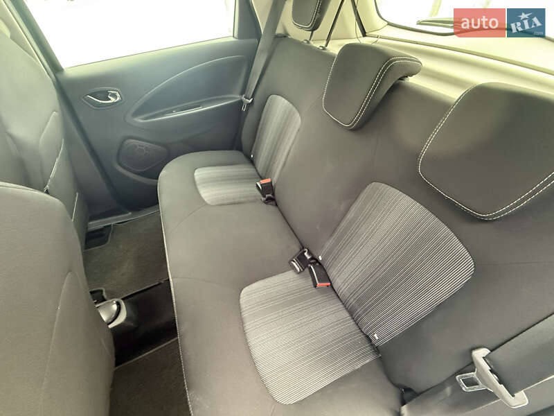 Хэтчбек Renault Zoe 2017 в Ужгороде