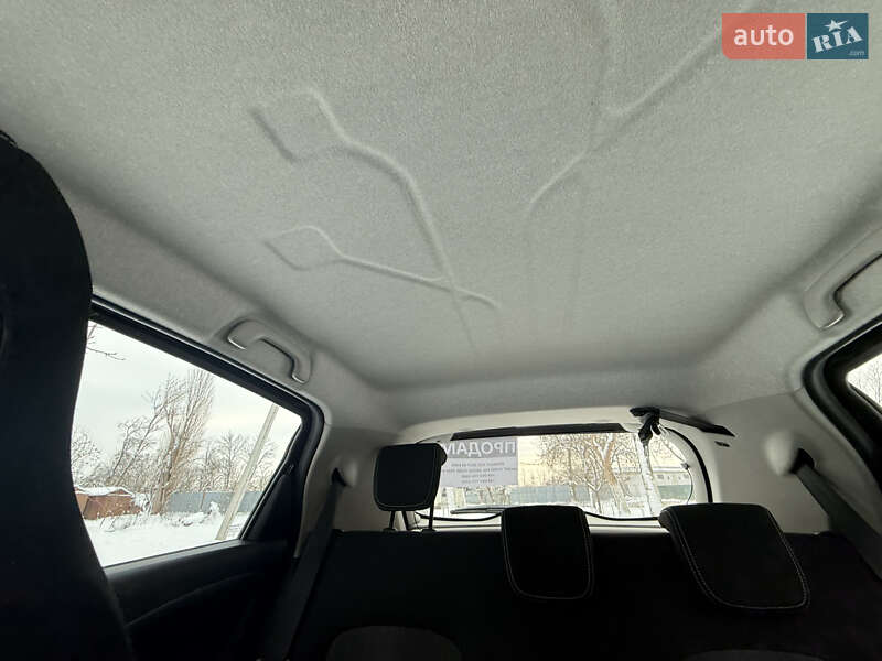 Хэтчбек Renault Zoe 2017 в Ужгороде