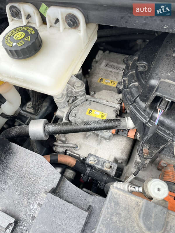 Хэтчбек Renault Zoe 2017 в Хмельницком