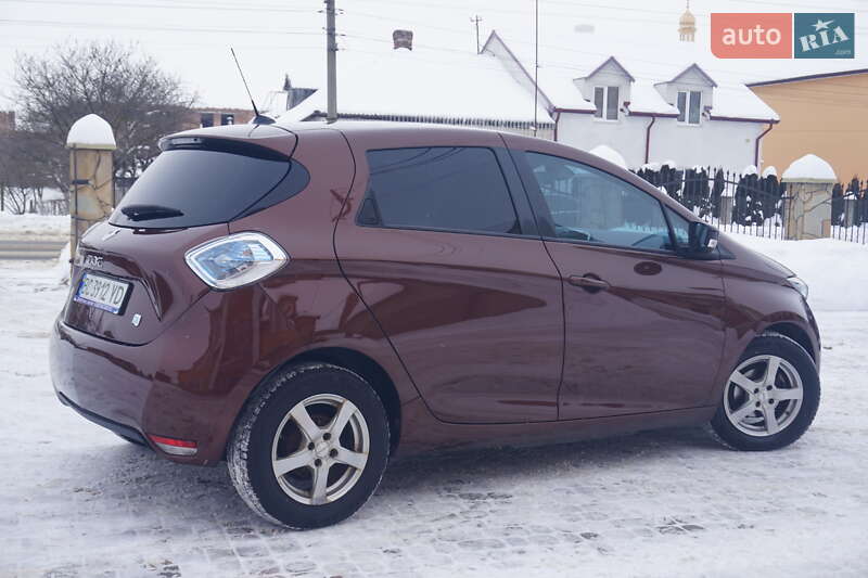 Хэтчбек Renault Zoe 2015 в Самборе