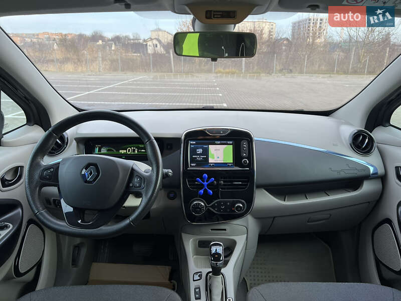 Хэтчбек Renault Zoe 2013 в Дубно